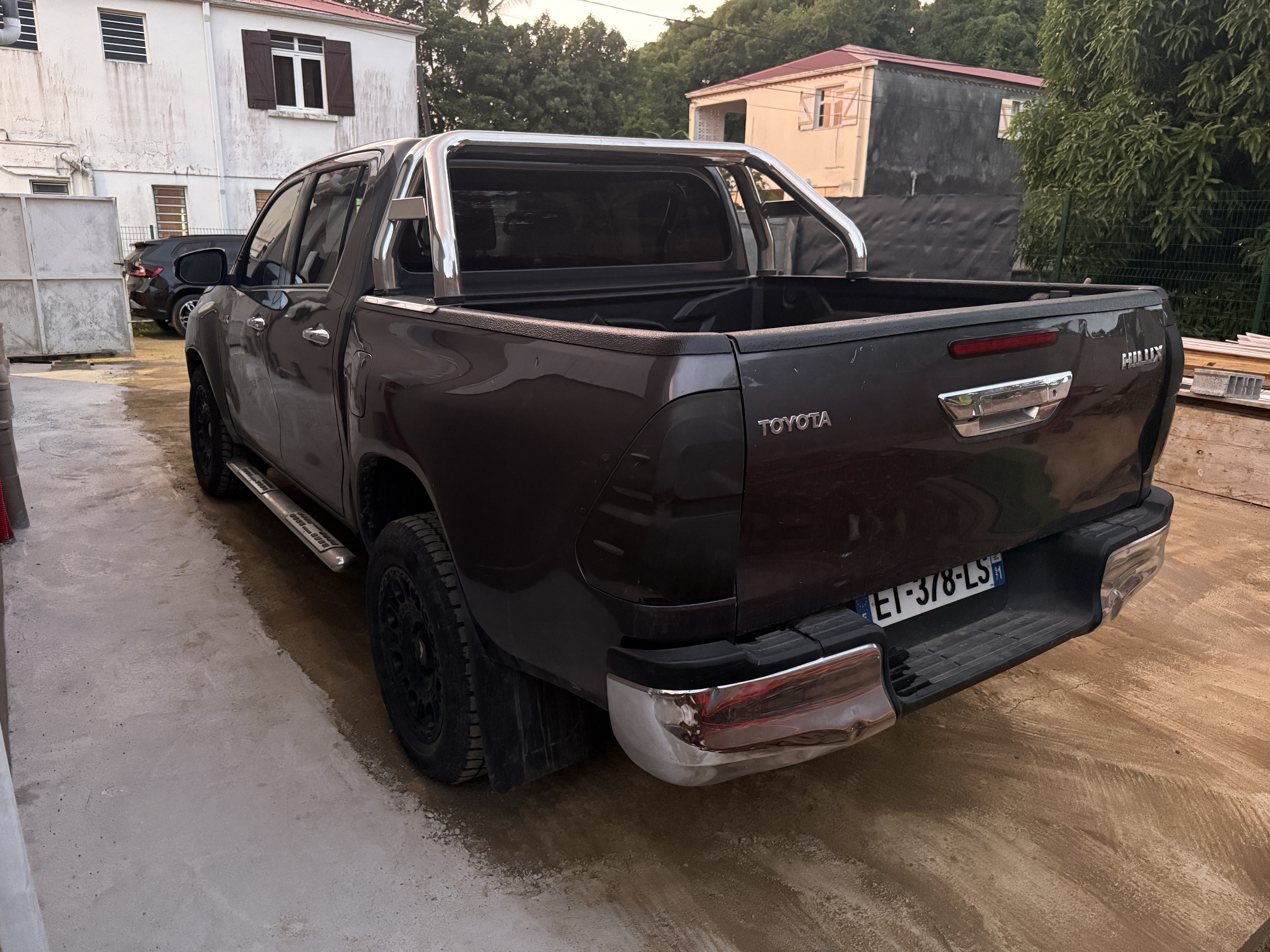 Toyota Hilux